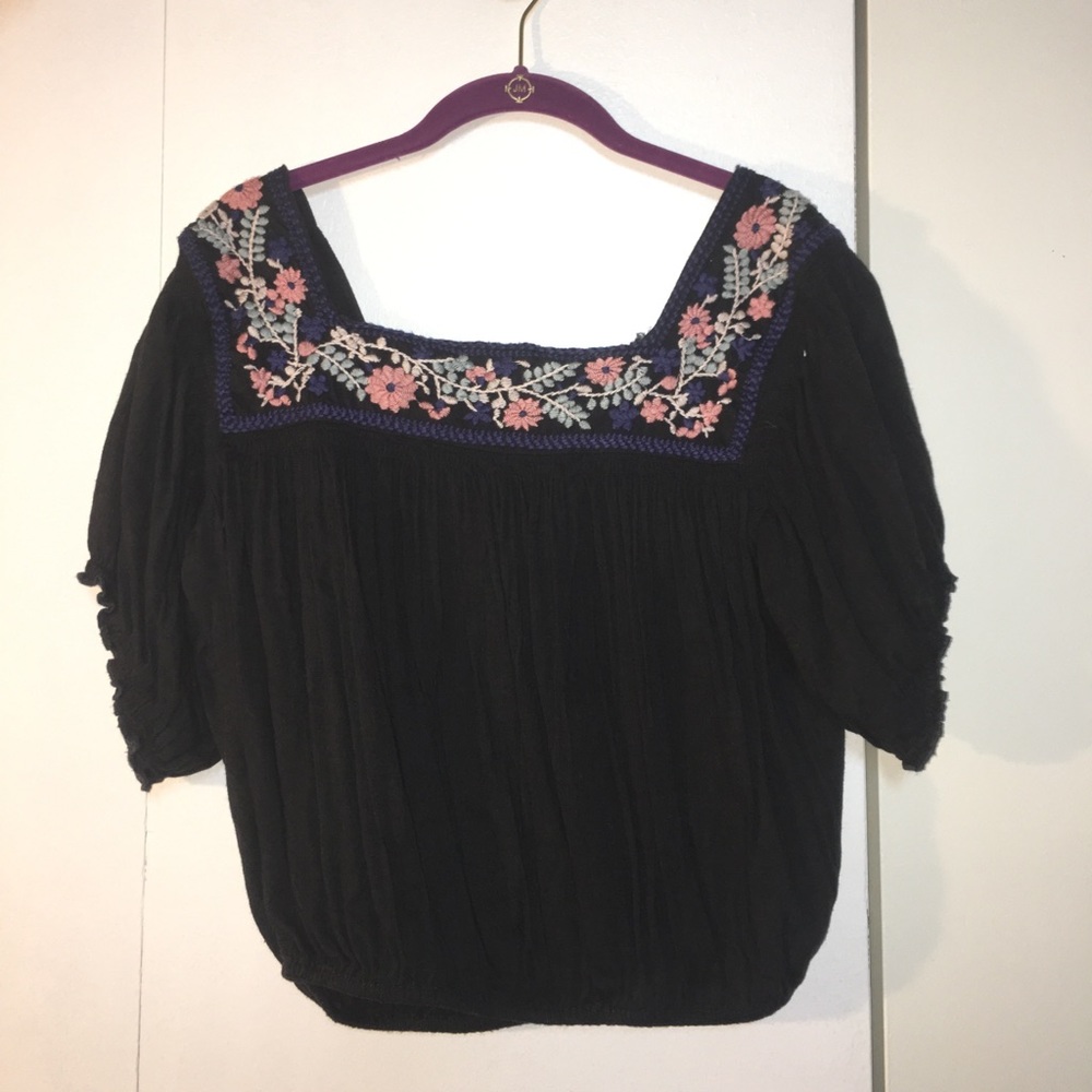 American Eagle Floral Top